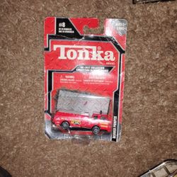 TONKA Maisto Denver Pumper Fire Truck 1/64 Red #8 Of 25 Nice Card!