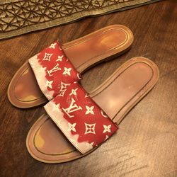 Woman Sandals Size 9/10