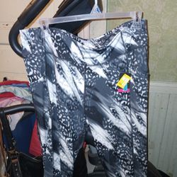 Women's Capri Leggings 