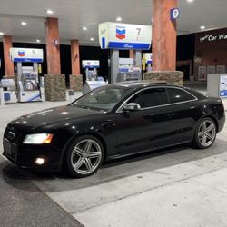 2010 Audi S5 PRESTIGE V8
