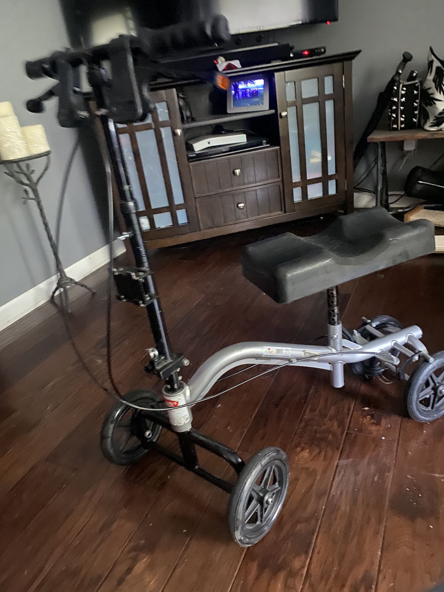 Nova Knee Scooter