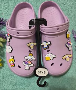 Sandal for women with cinnamonroll character charms size 9