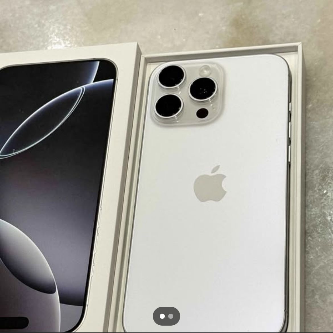 White iPhone 16 Pro Max