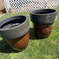 Large Plastic Pots Set Of 2 