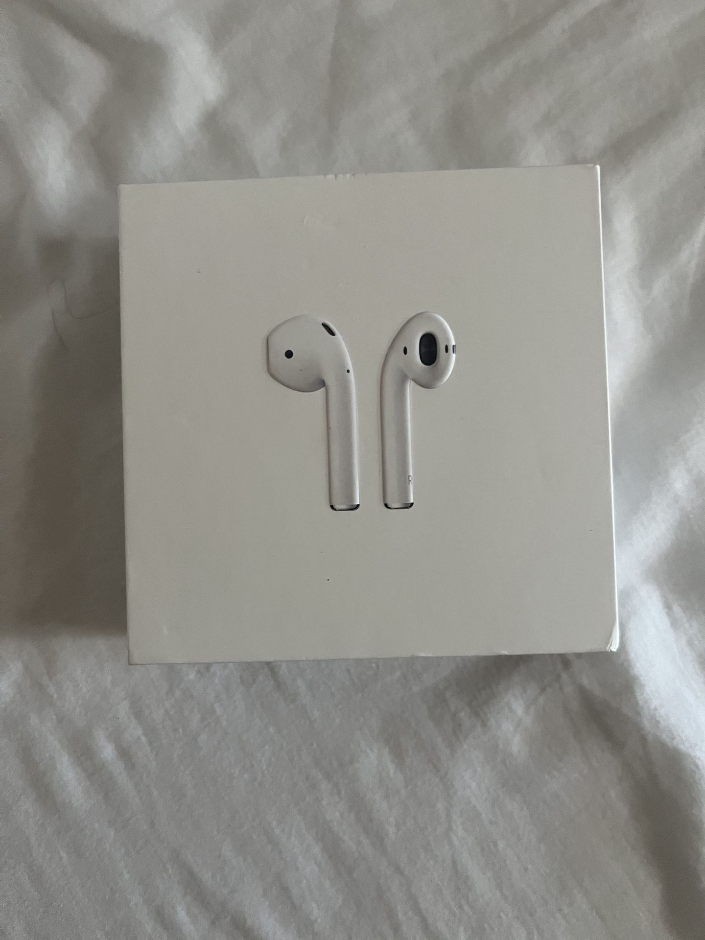 AirPods