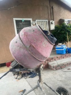Concrete mixer