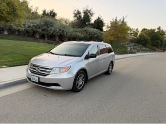 2011 Honda odyssey