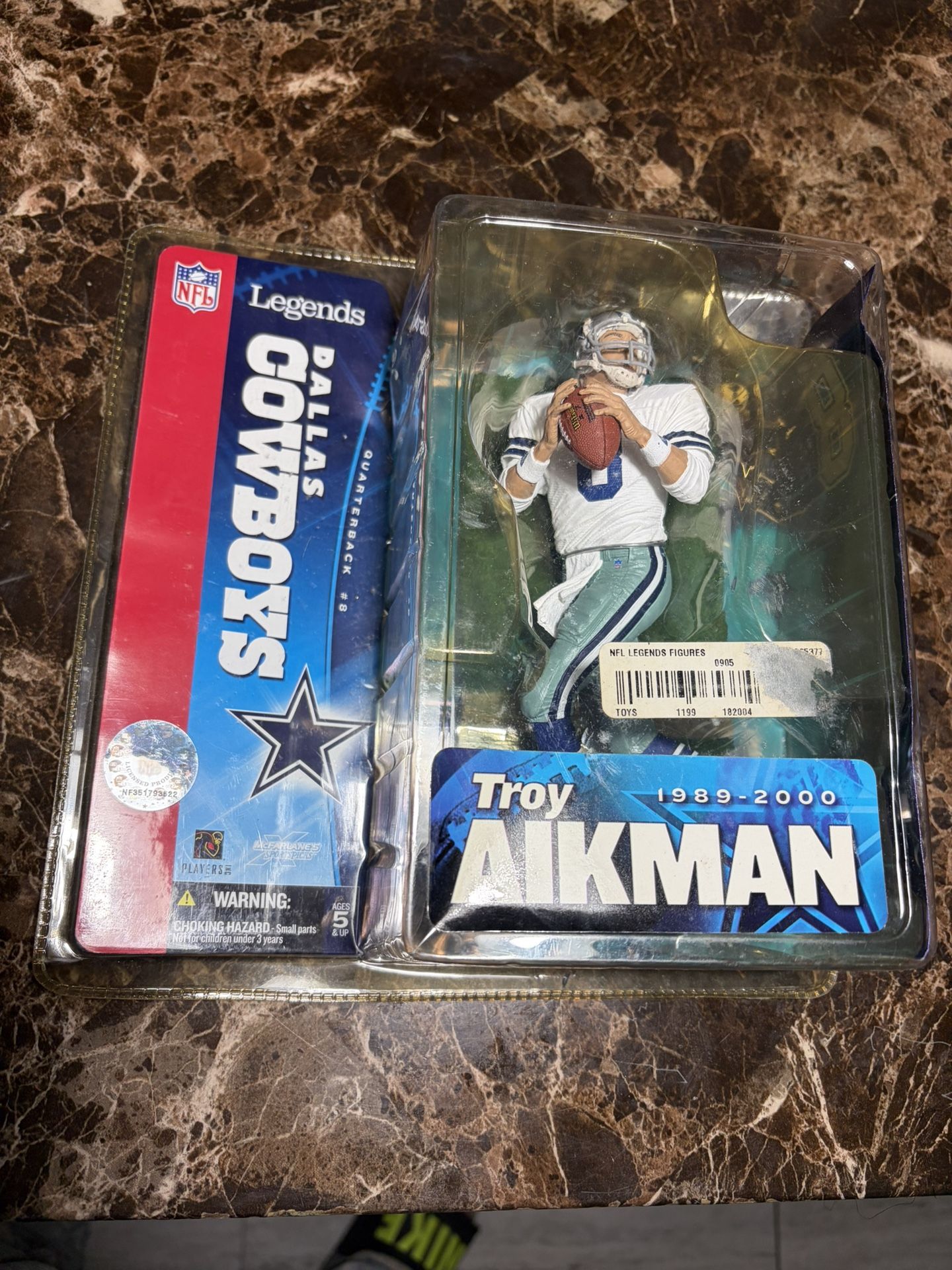 McFarlane NFL Legends Troy Aikman Figure