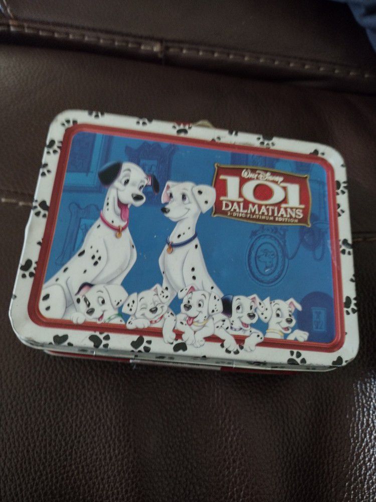 Vtg Disney 101 Dalmatian mini lunch box