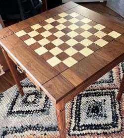 Drueke Chess Table - Vintage
