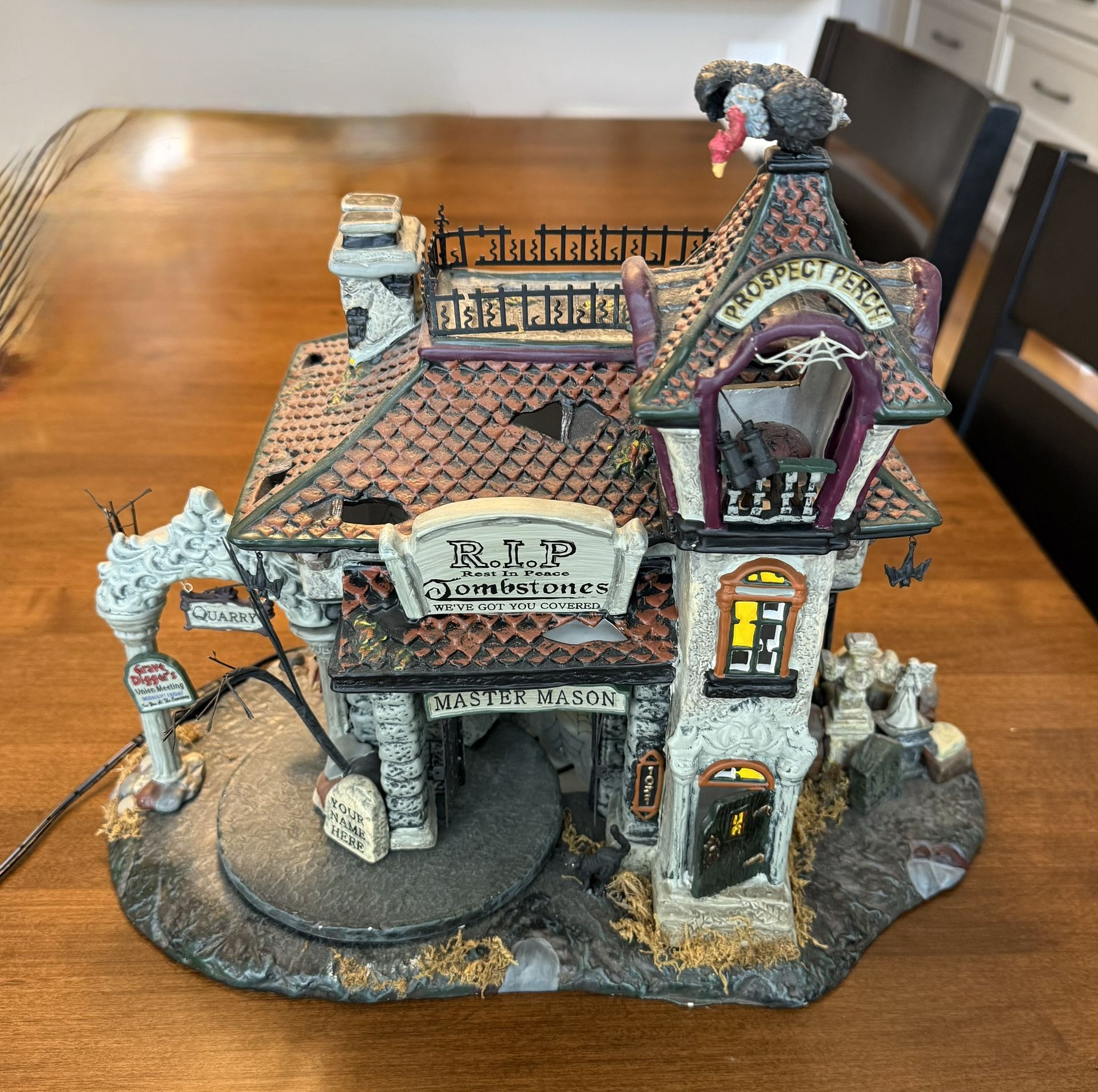 Department 56 Halloween Village - RIP tombstone