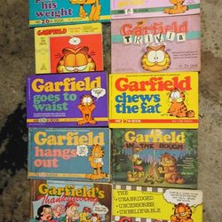 Old Collection Of Mixed Up Book Series.