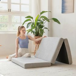 Queen Size Tri  Fold Foam Mattress