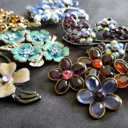 11  Various broach/pin lots. Prices Posted