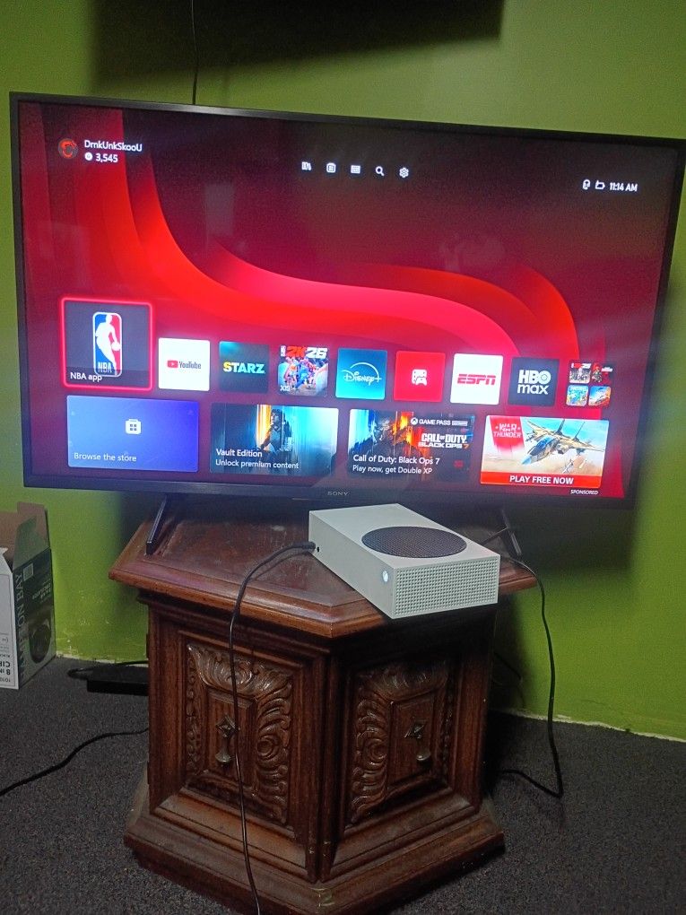 Smart TV And Xbox Combo! Must Buy Both!