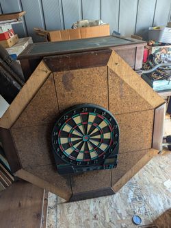 Electronic Dart Board And Surround 