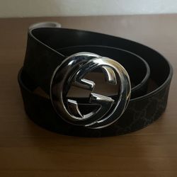 Gucci Belt w/ Silver GG Buckle 110cm