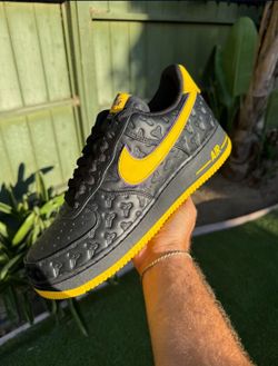 Nike Kobe Air Force 1 Away Numbered Size 11