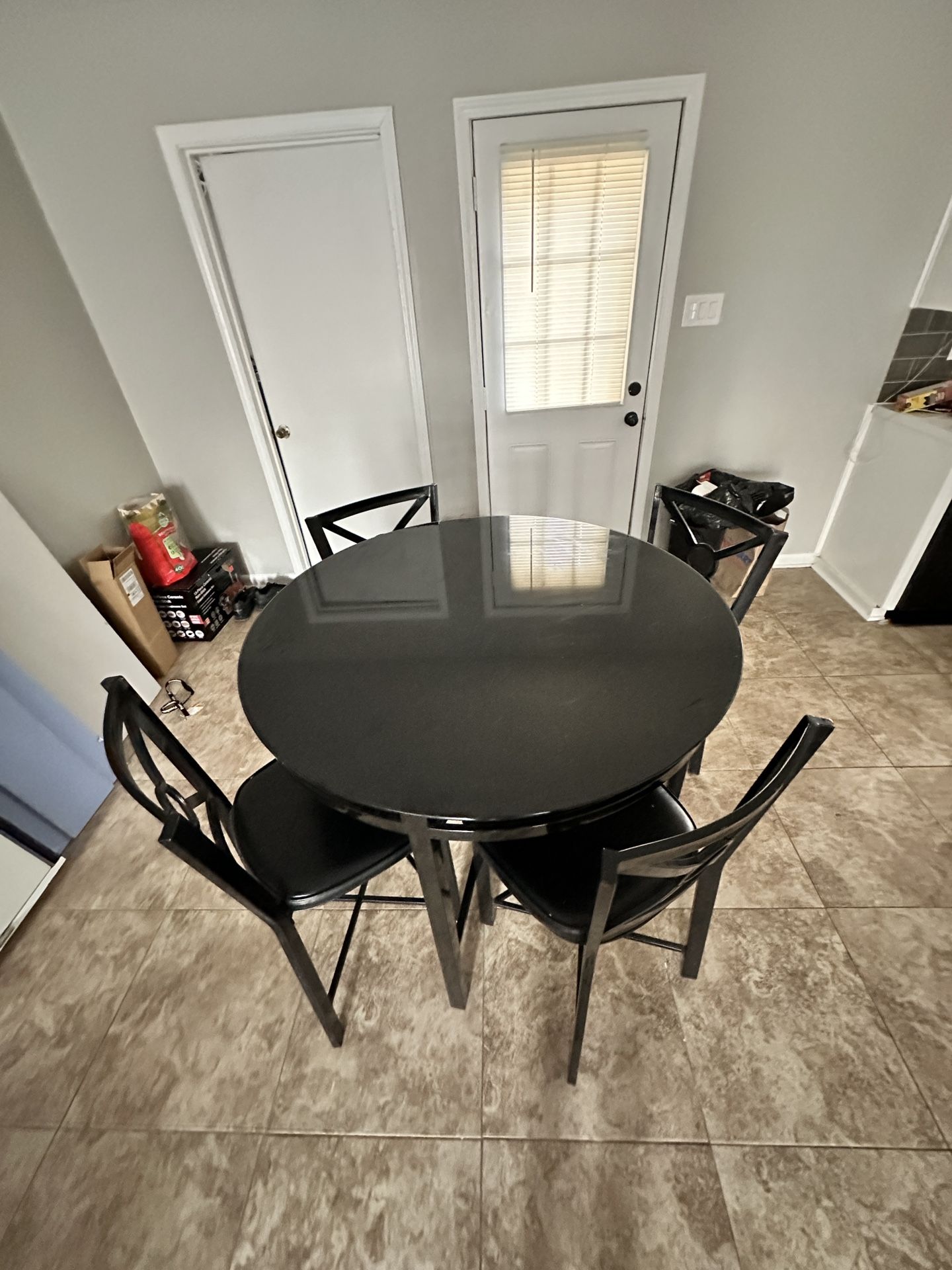 Dining table W Chairs