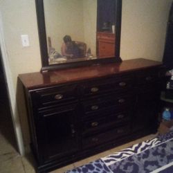 Black & Brown Dresser 