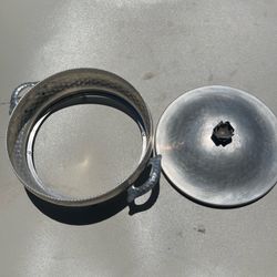 VTG. Hammered forged aluminum lid and holder for round Pyrex serving bowl