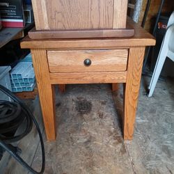 Broyhill Attic Heirloom End tables