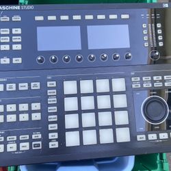 Native Instruments Maschine Studio