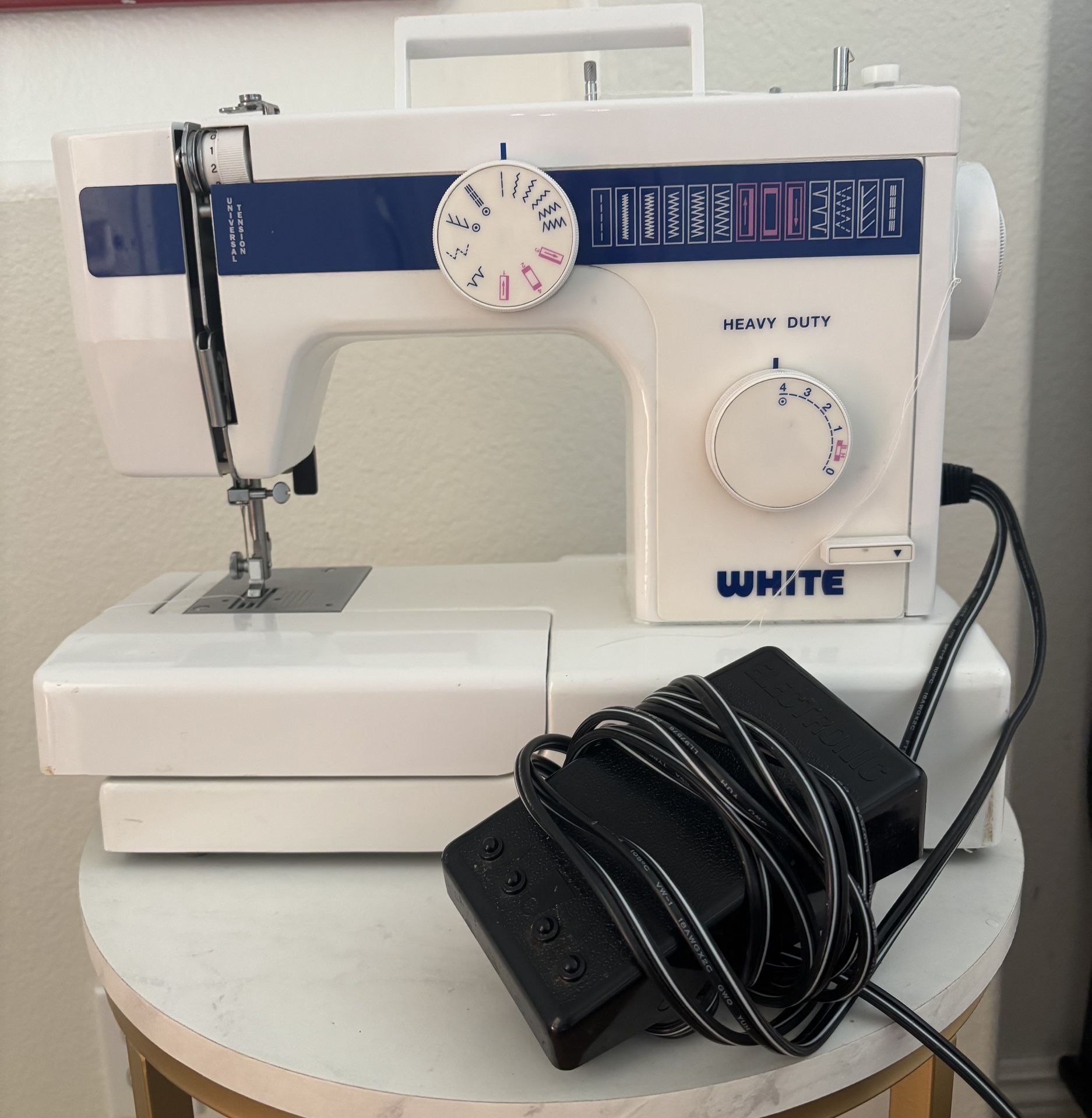 White Model 1866 Heavy Duty Sewing Machine With Electric foot Pedal