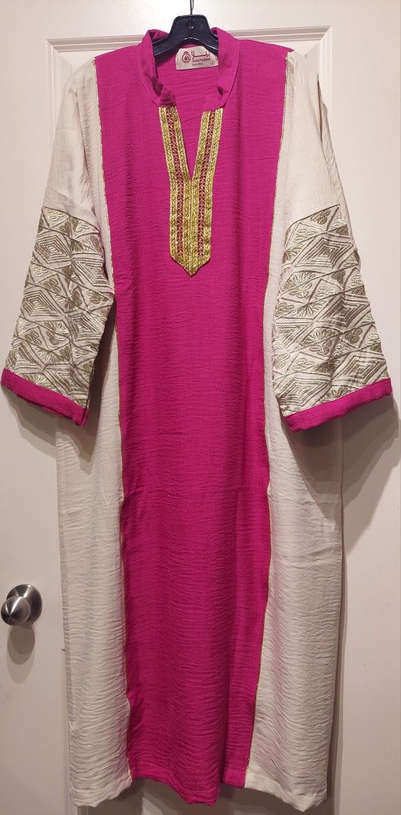 BEAUTIFUL MAXI DRESS