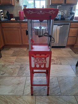 Popcorn machine