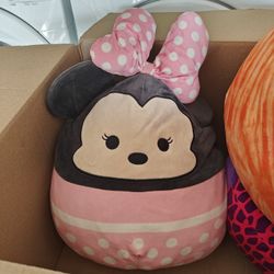 Squishmallow and TY Squish a boo Like New