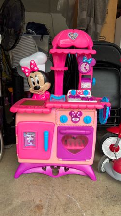Mini Mouse Cafe