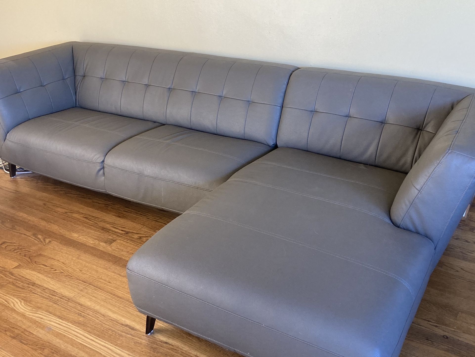 Kasala furniture outlet outlet
