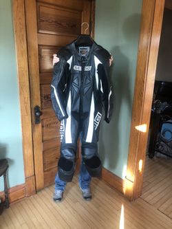 Sedici 1 Piece Suit