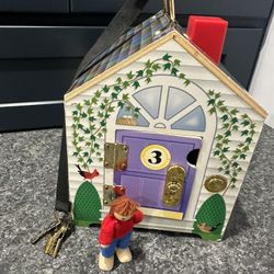 melissa and doug doorbell house with keys