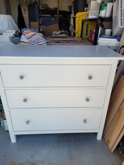 2 IKEA 'HEMNES' DRESSERS