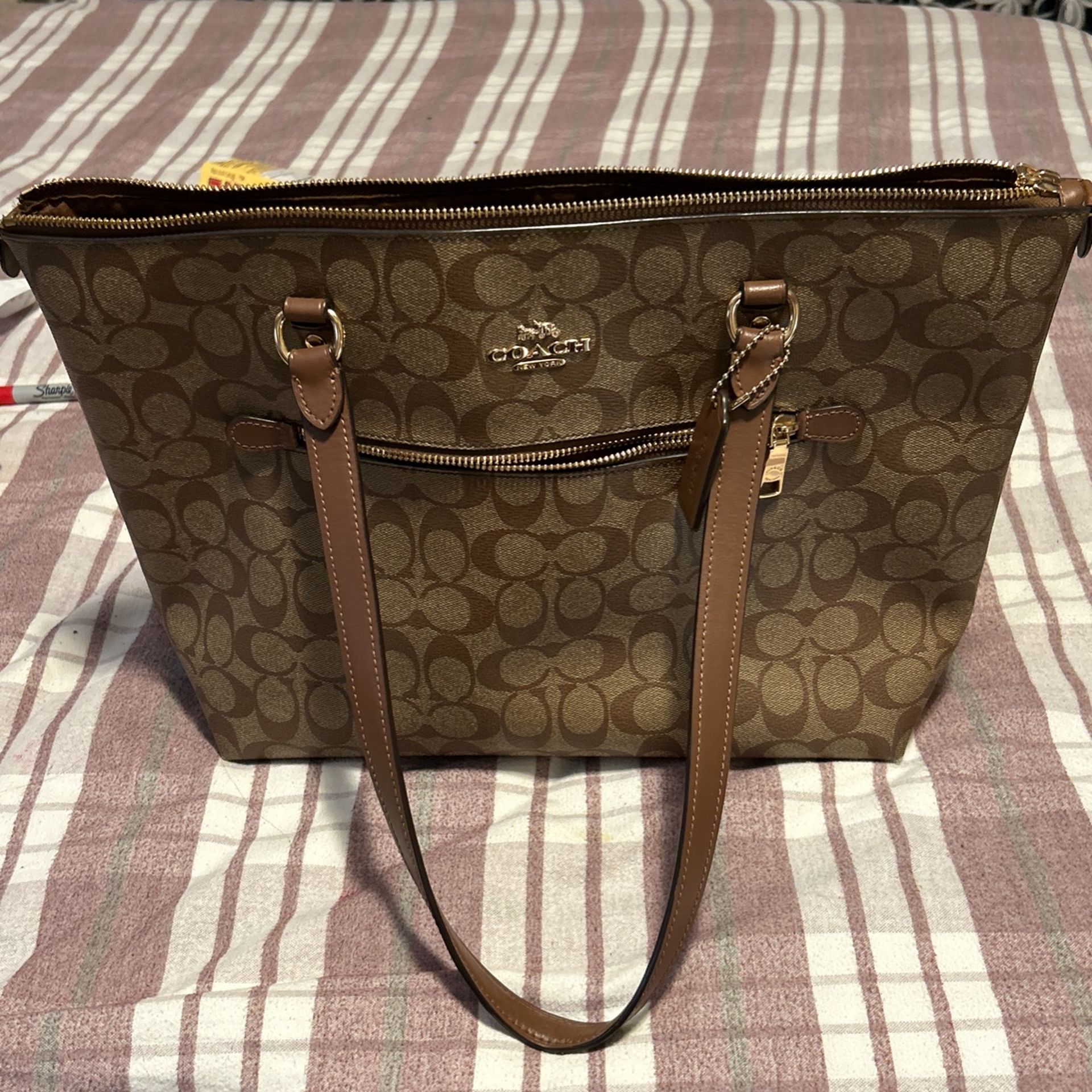 Coach Tote