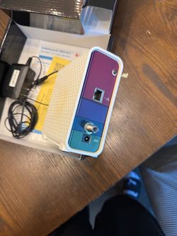 Motorola Arris Surfboard DOCSIS 3.0 cable modem