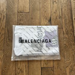 Balenciaga Tee Size Medium 