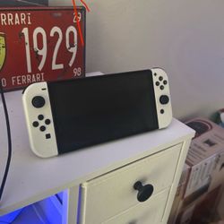 Nintendo Switch OLED WITH Nintendo Switch Sports