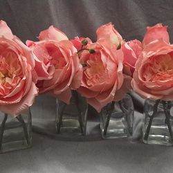 Artificial Roses with Vase (Set of 4)