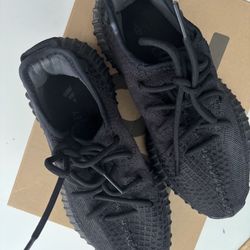Adidas Yeezy Boost 350 V2 Onyx 
