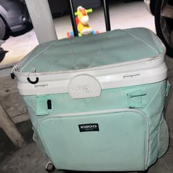 Igloo Ice Chest