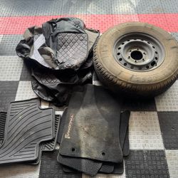 Toyota Tacoma Parts (2005 - 2015)