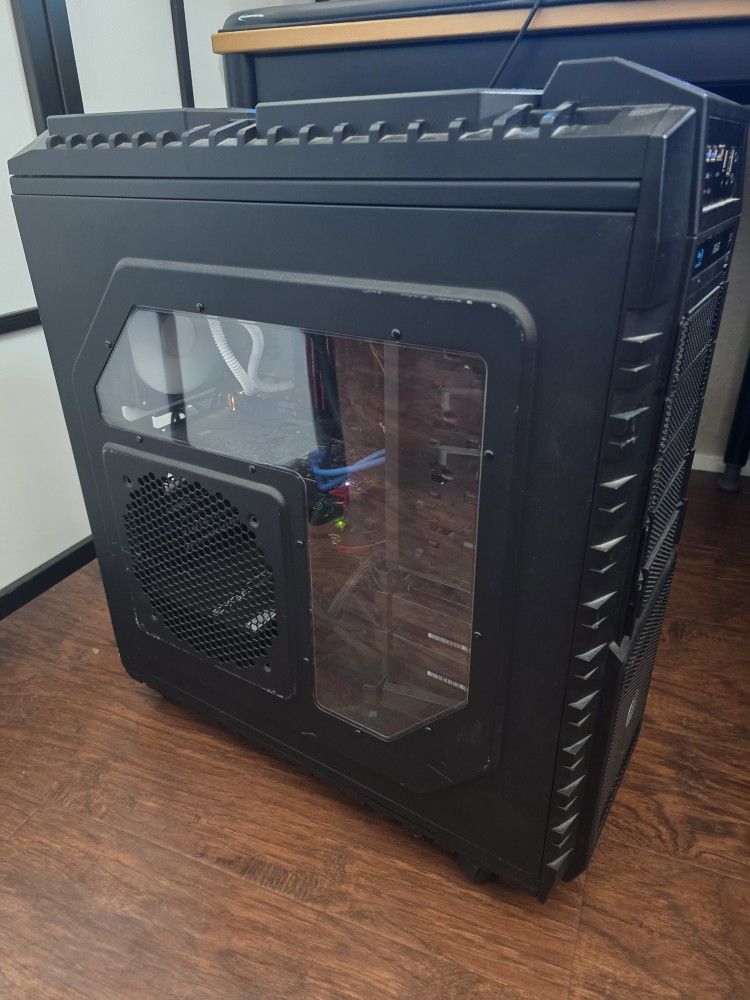 Gaming PC Computer
