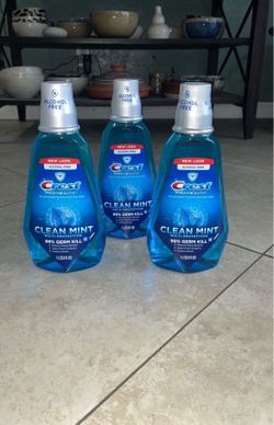 Crest Mouthwash, 33.8oz (1 Liter)
