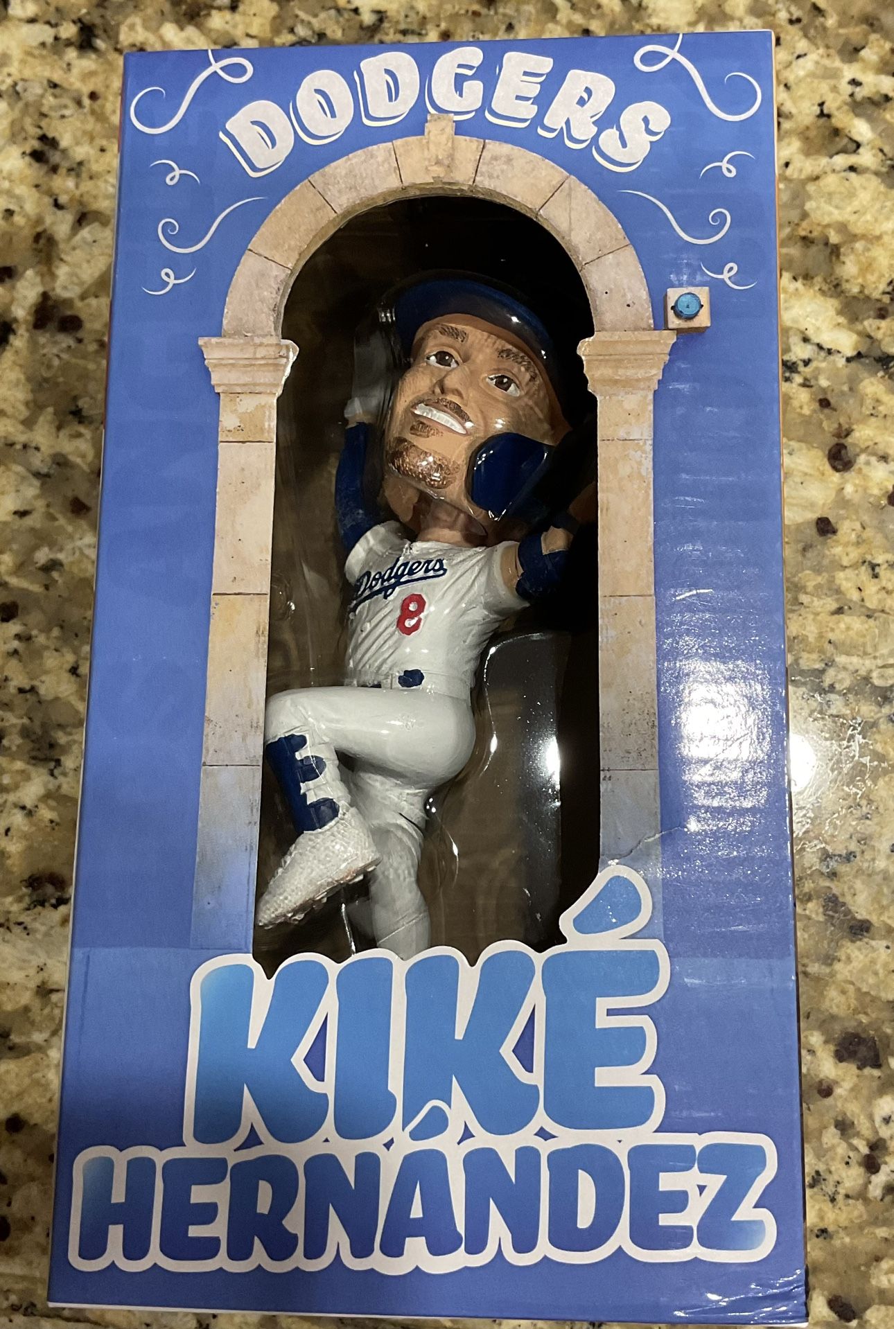 Kiki Hernandez Bobble head. **Pending Pickup**