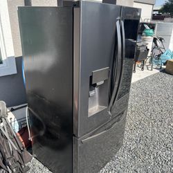 New LG Smart Refrigerator 