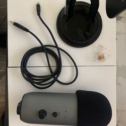 Blue Yeti Microphone