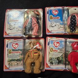 International mini bears